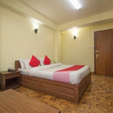 Hôtel Oyo 28754 The Sunrise Residency à Gangtok Extérieur photo