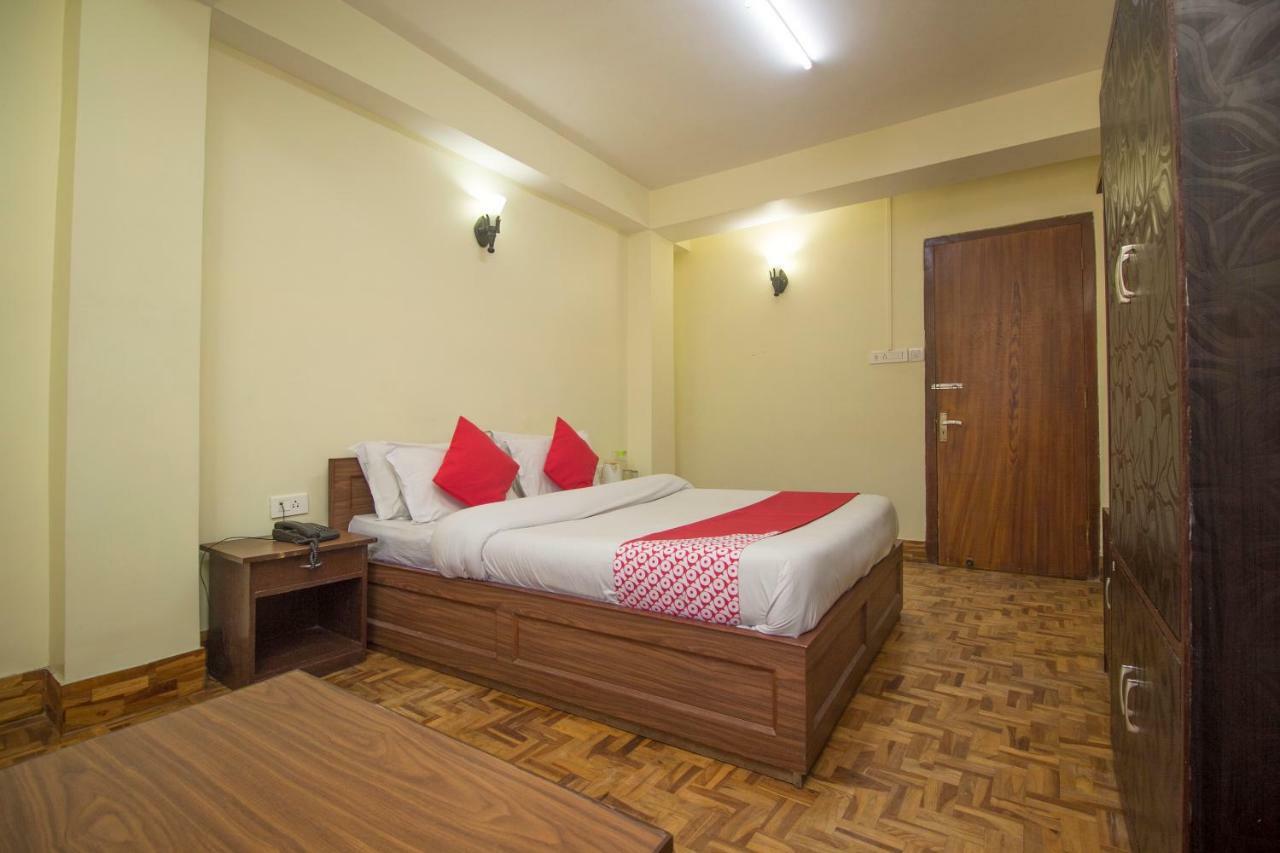 Hôtel Oyo 28754 The Sunrise Residency à Gangtok Extérieur photo