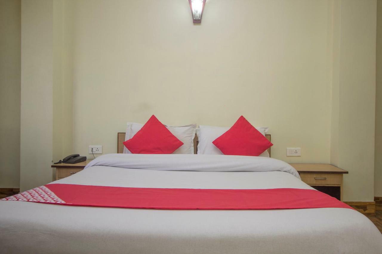 Hôtel Oyo 28754 The Sunrise Residency à Gangtok Extérieur photo